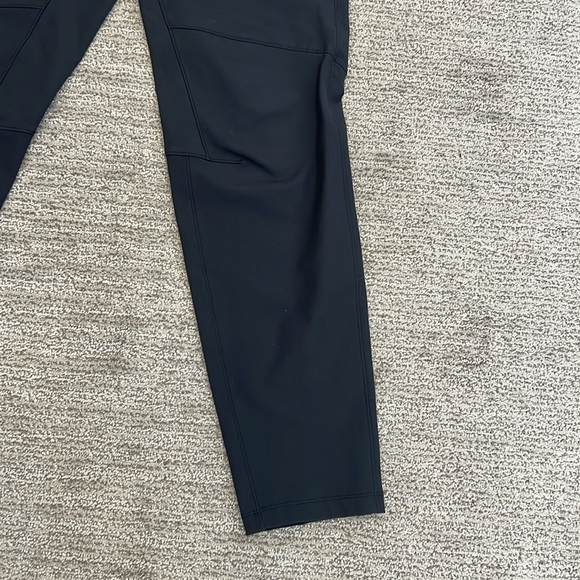 Men’s Lululemon Joggers Black Medium - Picture 5 of 12